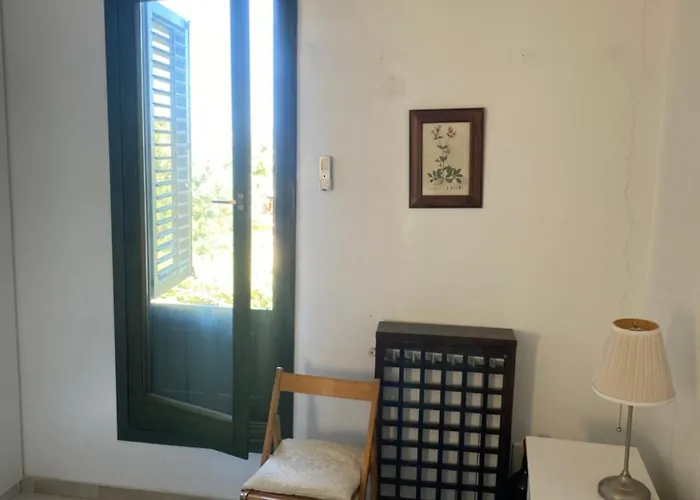 Al Mare Baia Emiri Mazzaforno * تْشيفالو