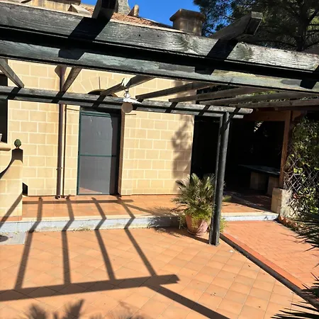 Villa Al Mare Baia Emiri Mazzaforno *