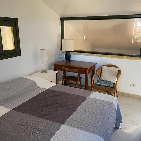 Villa Al Mare Baia Emiri Mazzaforno Cefalù