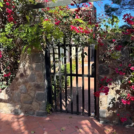 Villa Al Mare Baia Emiri Mazzaforno