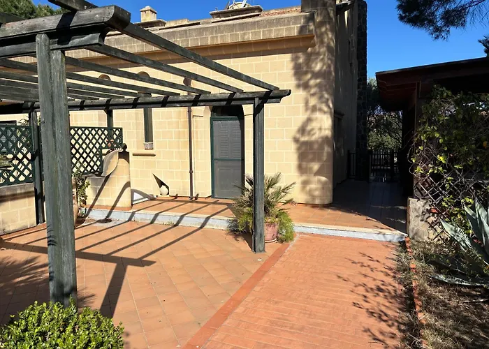 Al Mare Baia Emiri Mazzaforno Cefalù