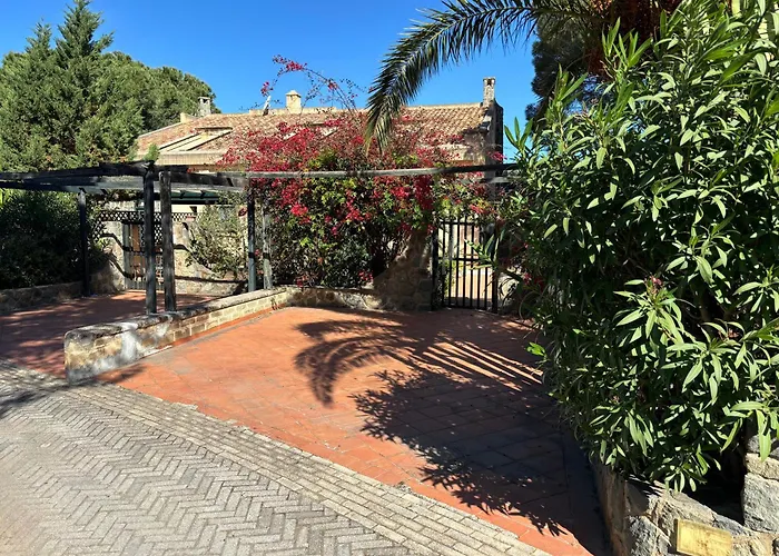 Villa Al Mare Baia Emiri Mazzaforno Cefalù